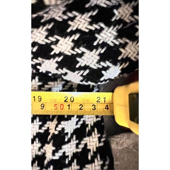 Calvin Klein Black & White Houndstooth Wool Coat Size 4 Women’s - Picture 6 of 6
